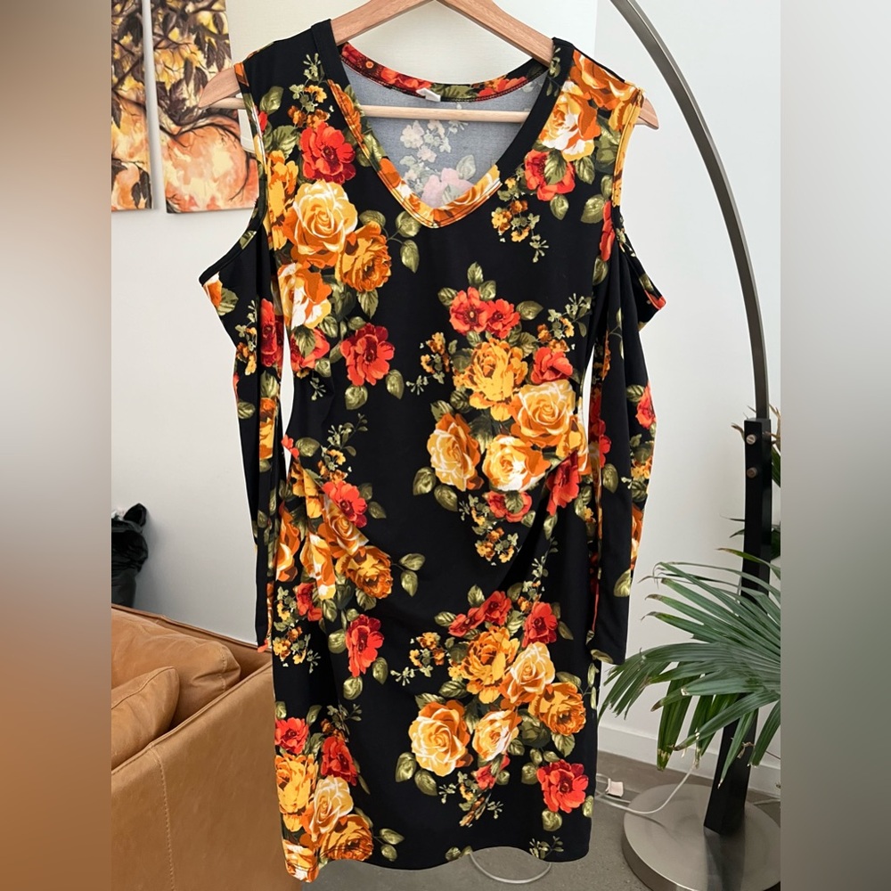PINKBLUSH Floral Print Cold Shoulderr Long Sleeve Maternity Dress